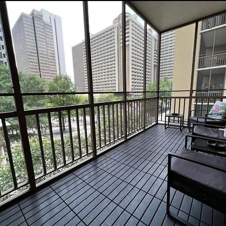 Cozy Haven In The Clouds Apartment Atlanta Exterior photo